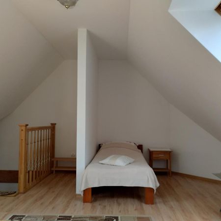 Ferienwohnung Dom Wczasowy Przystan Węgorzewo Exterior foto